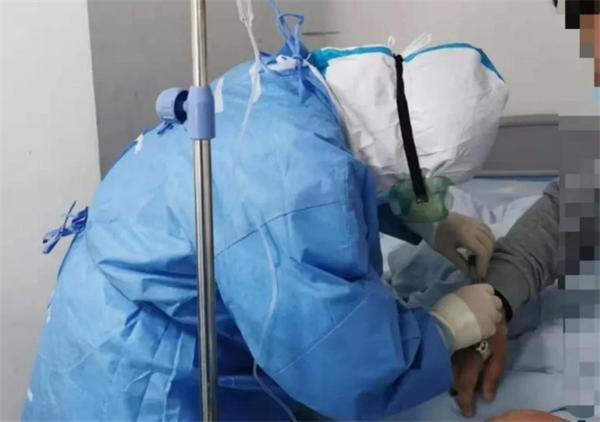 【抗疫一线故事】使命召唤，蓝衣执甲再出发(图4)