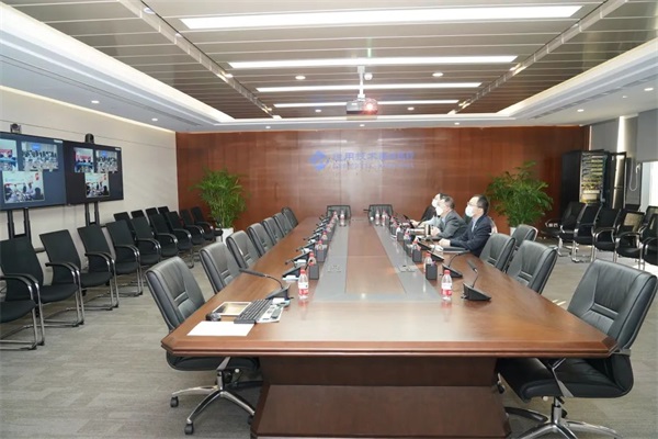 通用医疗召开境外医疗支援人员座谈会(图1)