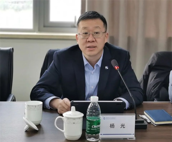 通用医疗总经理杨光一行调研成都片区所属医院(图3)