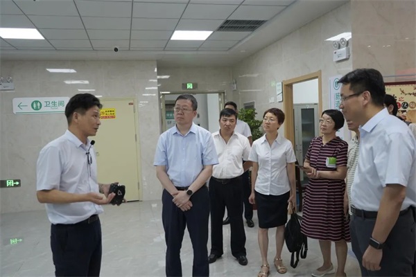 通用医疗召开一级医疗机构发展专题研讨会(图1)