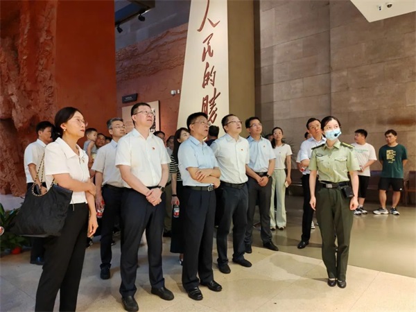 通用医疗举办主题教育特殊党课暨一级医院支部书记培训班(图3)
